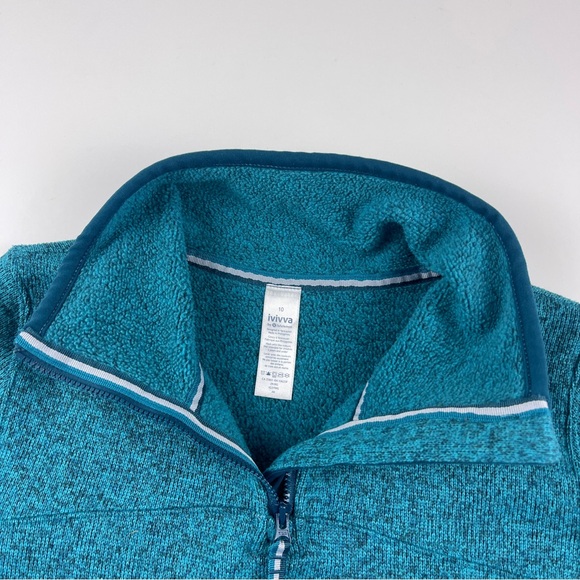 Ivivva Tonic Teal/Islander Hold Your Warmth Pullover 10 - Picture 3 of 5